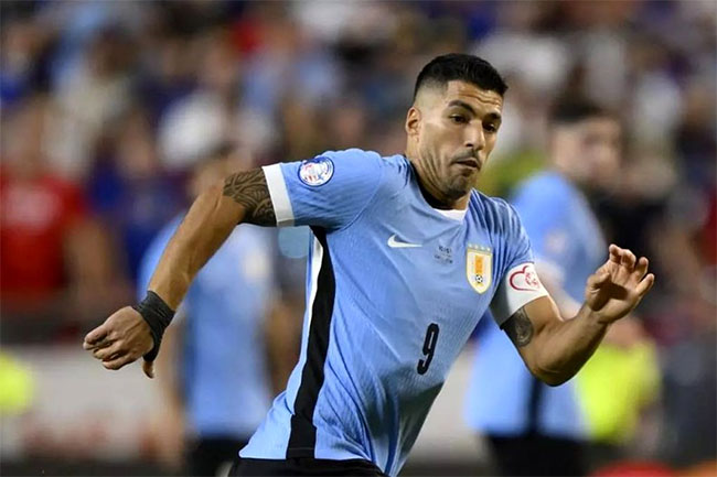 بغض سوارز: خداحافظ تیم ملی! - مگا ورزش بغض سوارز: خداحافظ تیم ملی!