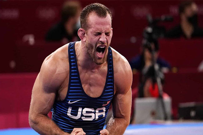 تیلور امشب دشمنانش را ساکت میکند - مگا ورزش تیلور امشب دشمنانش را ساکت میکند