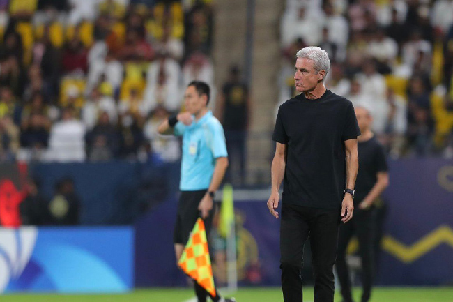 رسمی: لوئیس کاسترو از النصر اخراج شد - مگا ورزش رسمی: لوئیس کاسترو از النصر اخراج شد