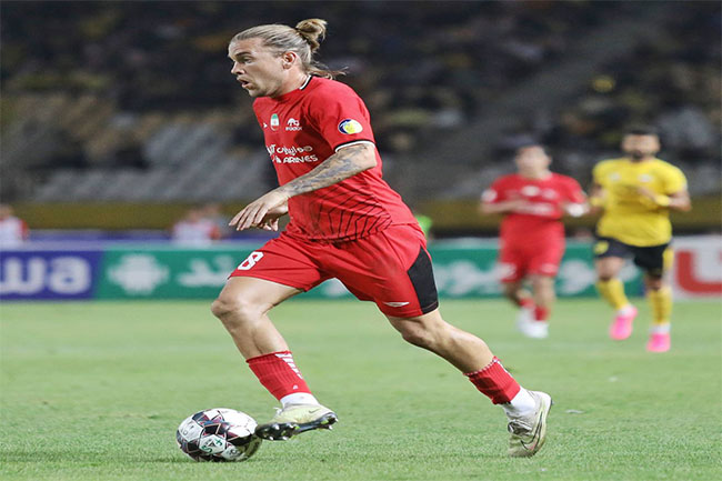 خارجیها در تراکتور به خط شدند (عکس) - مگا ورزش خارجیها در تراکتور به خط شدند (عکس)