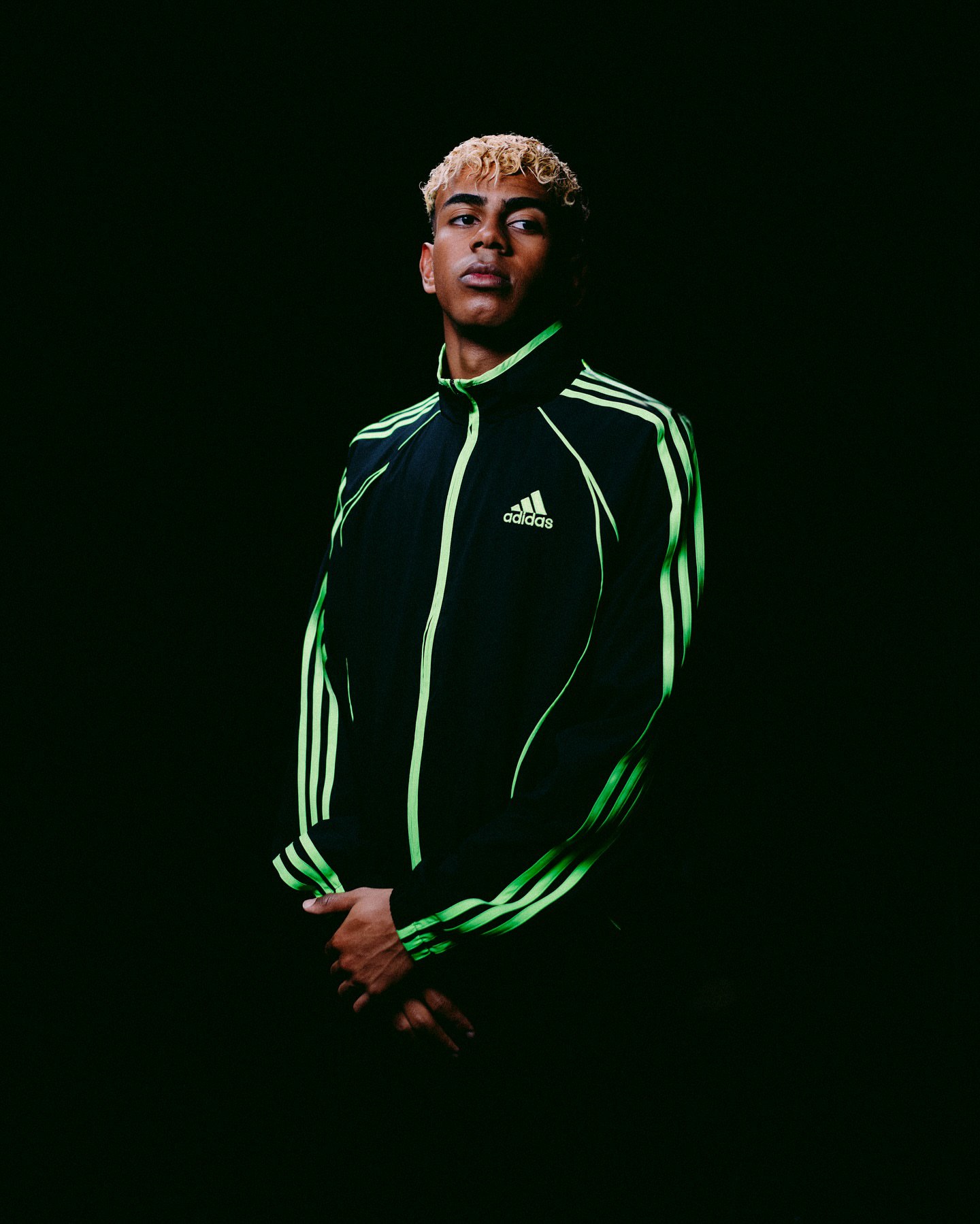 Lamine Yamal wallpaper for phone 