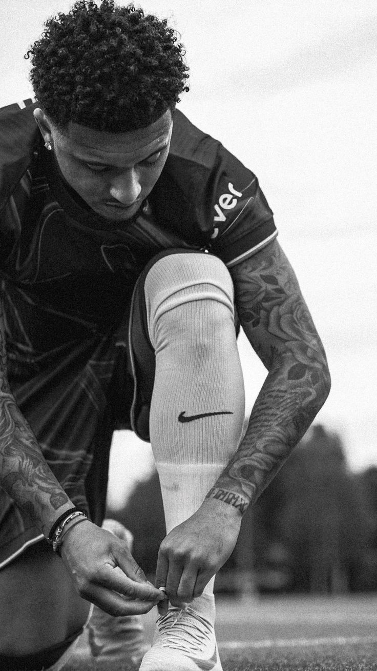 jadon sancho wallpaper iphone