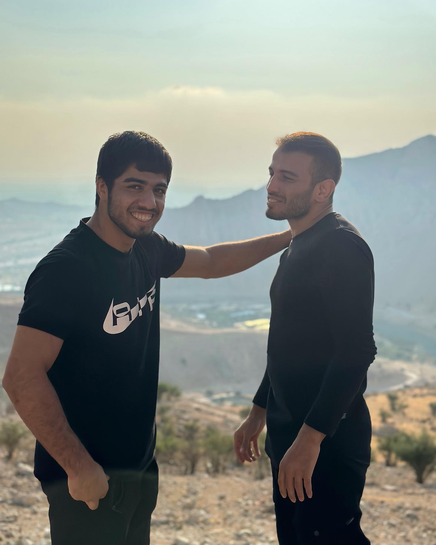 عکس برادران کشتی گیر محسن نژاد