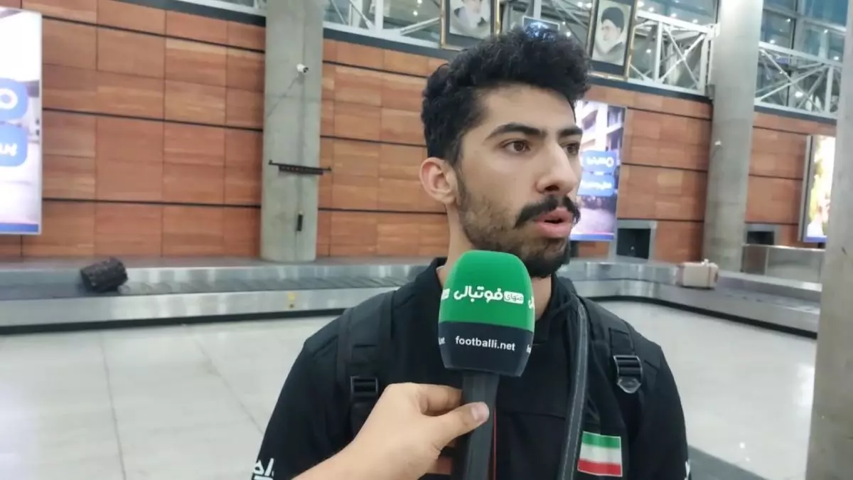 والپیپر مبین نصری والیبالی 2025