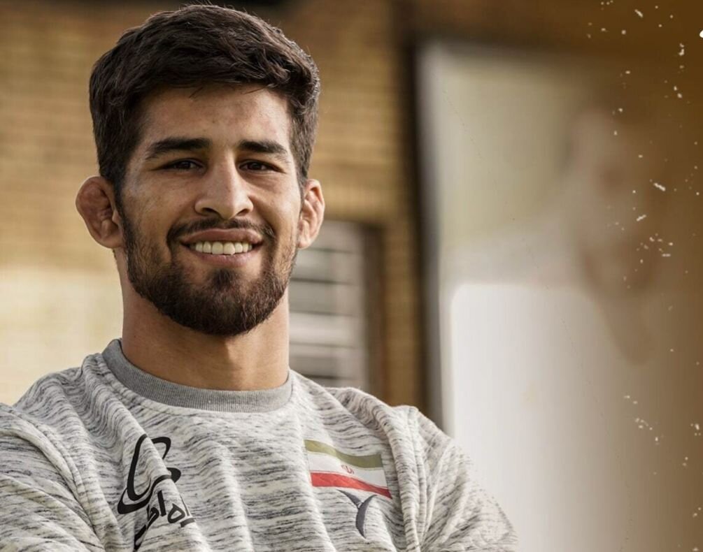 Younes Emami wallpaper