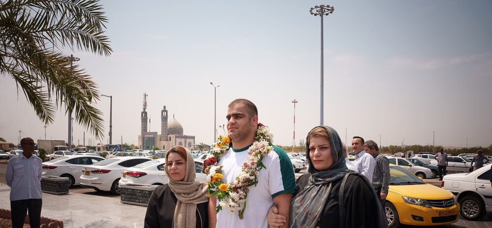 عکس خانوادگی امین میرزازاده
