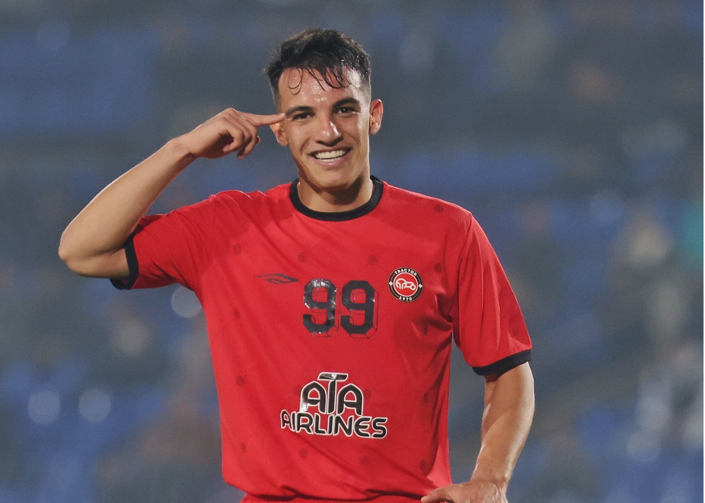 عکس پروفایل امیرحسین حسین زاده