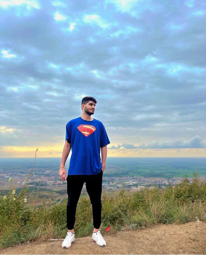 wallpaper Ali Hagparast