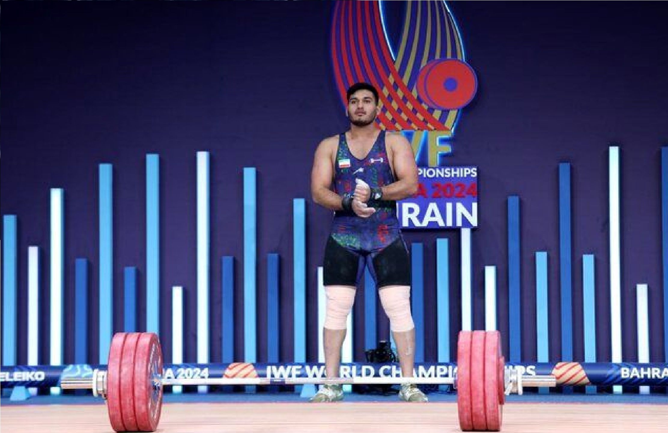 علیرضا نصیری قهرمان وزنه برداری