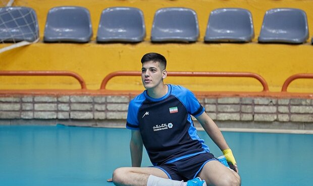 عکس صابر کاظمی والیبالیست