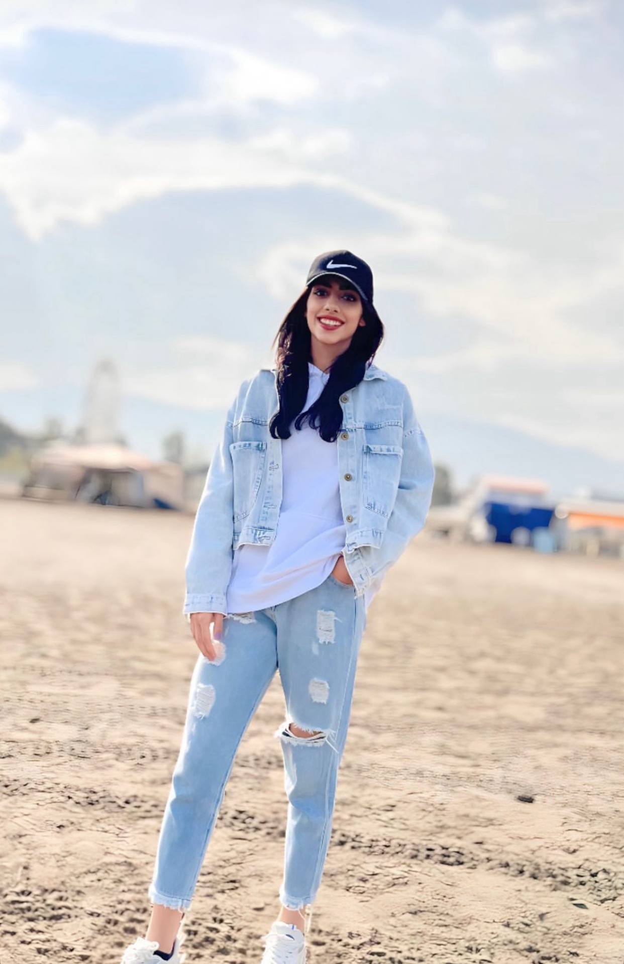 mahla momenzadeh wallpaper