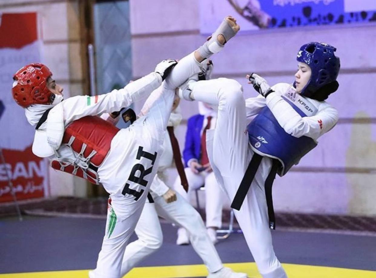 مهلا مومن زاده عکس ها