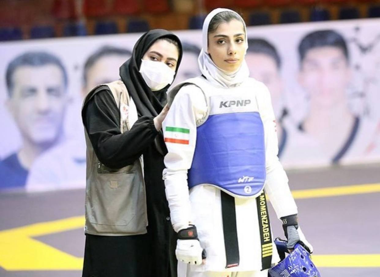 مهلا مومن زاده والپیپر