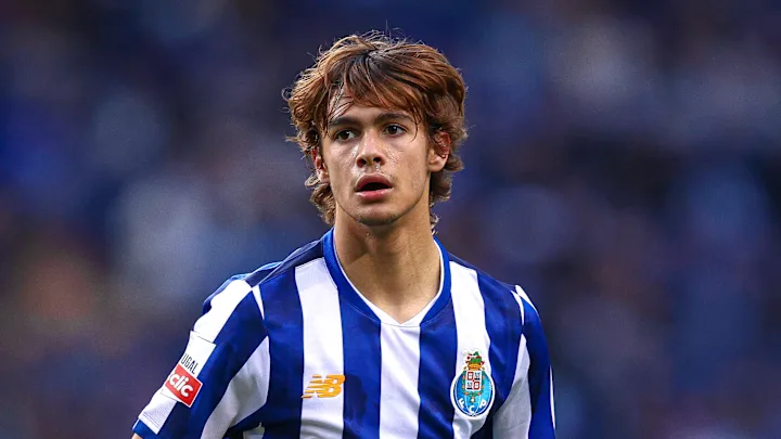 رودریگو مورا کیست