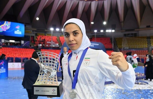 سارا شیربیگی فوتسال - مگاورزش سارا شیربیگی فوتسال