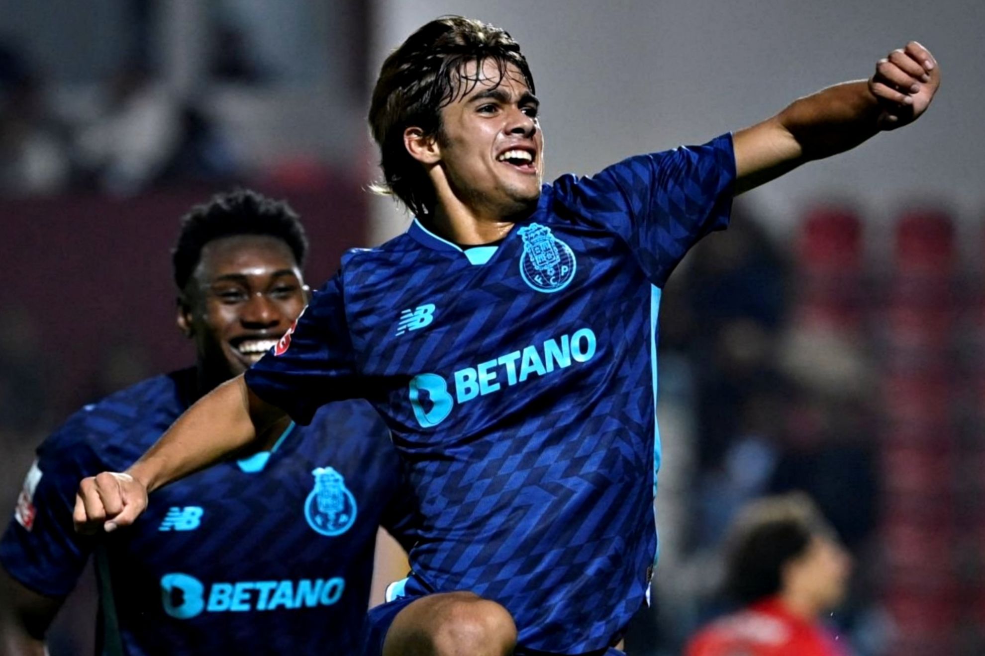 عکس رودریگو مورا فوتبالیست