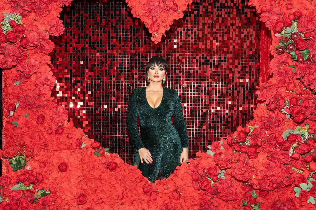 روناک یونسی عکس جدید