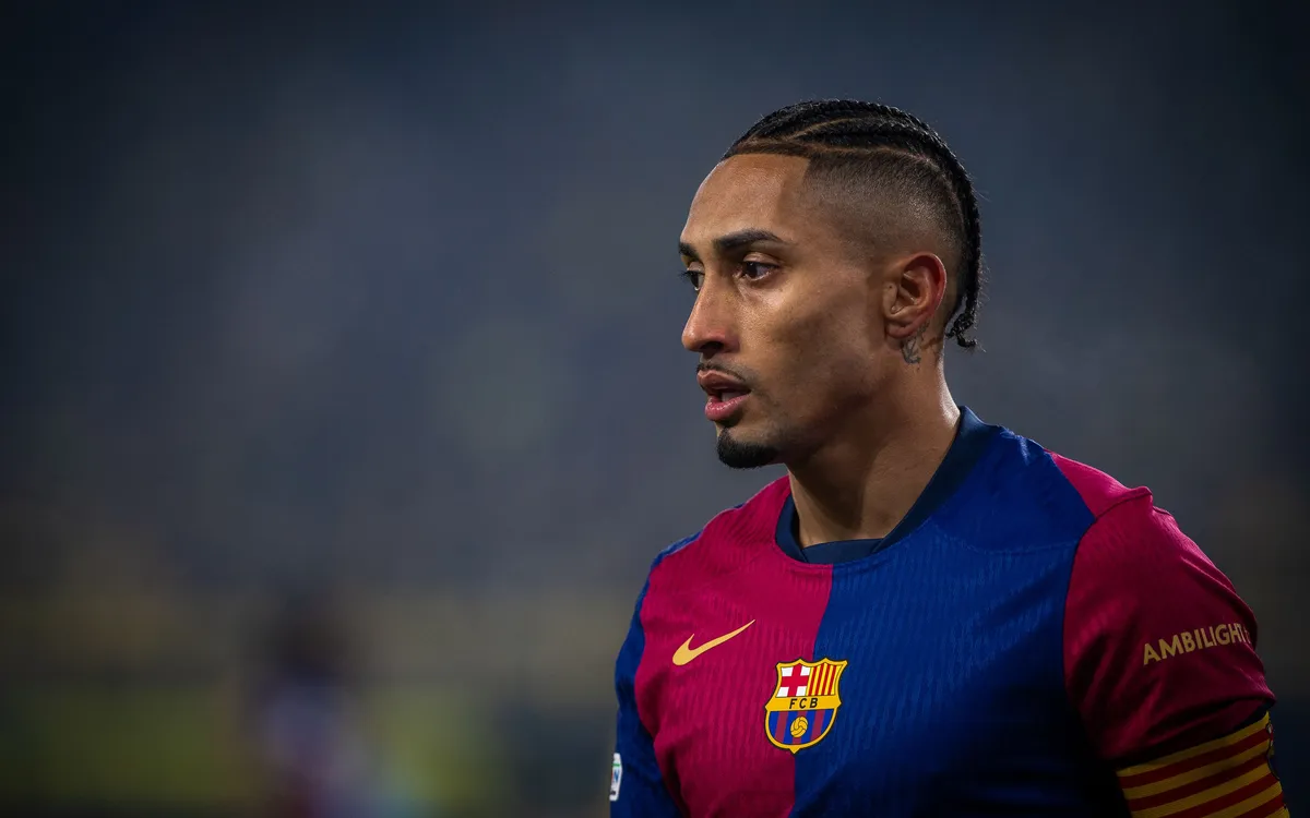 رافینیا عکس فوتبالی