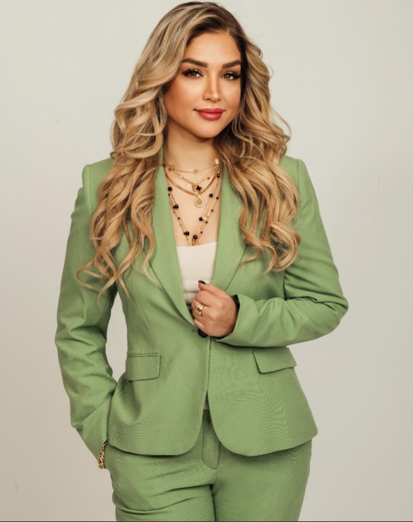 عکس های جذاب مامک جمشیدی عکس های جذاب مامک جمشیدی