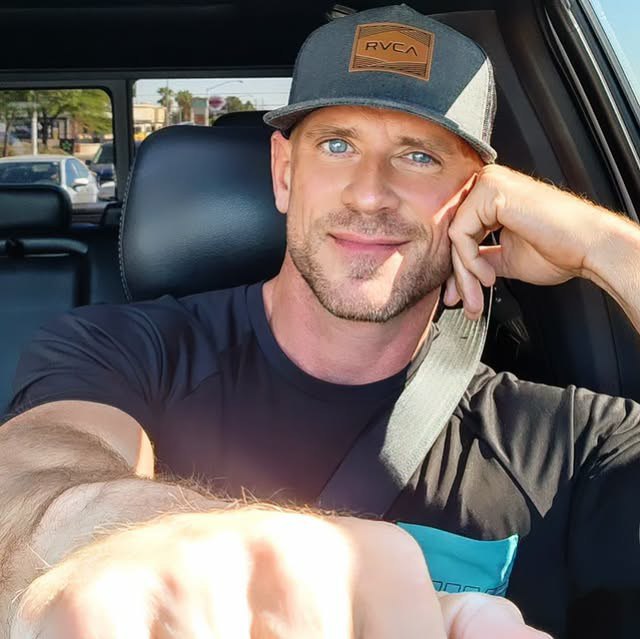 عکس لخت جانی سینز