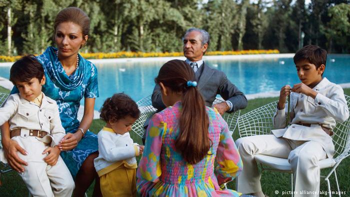 عکس خانوادگی فرح پهلوی