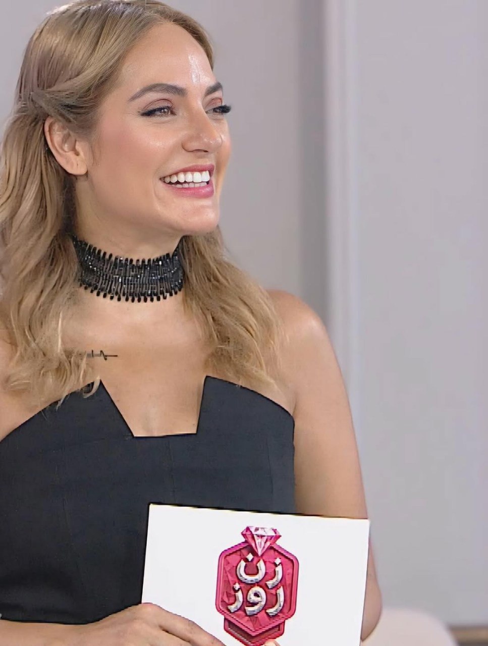 مجری زن روز مهناز افشار مجری زن روز مهناز افشار