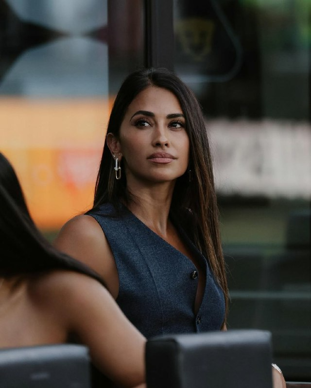 عکس همسر مسی