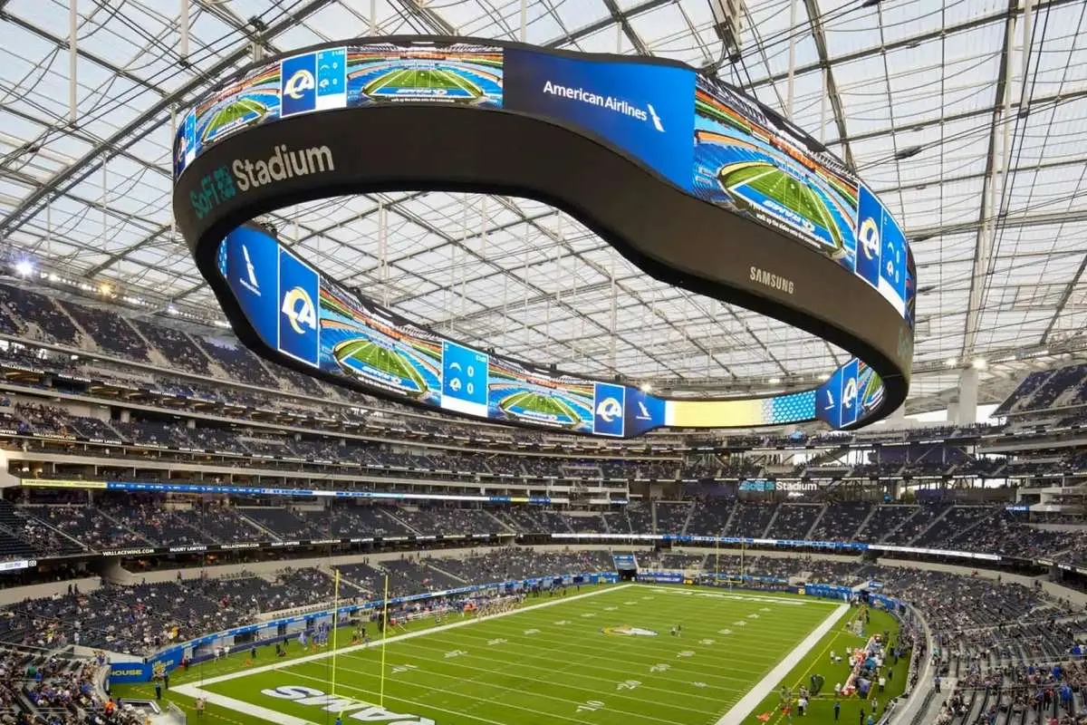 ورزشگاه سوفای میزبان ایران در جام جهانی