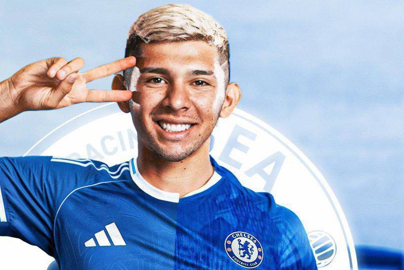 جولیو انسسیو جولیو انسسیو