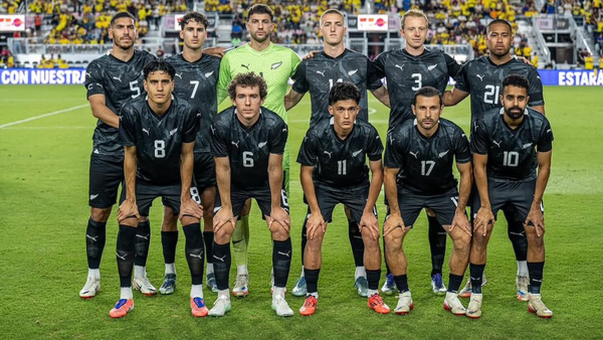 آشنایی با تیم ملی نیوزلند آشنایی با تیم ملی نیوزلند