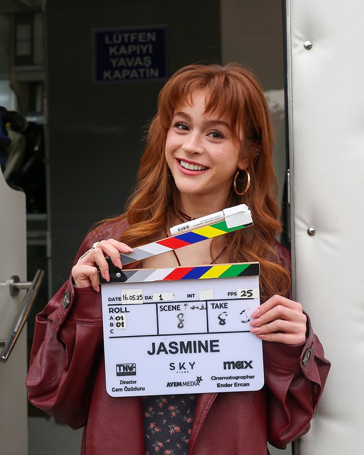 عکس سریال جاسمین صحنه دار