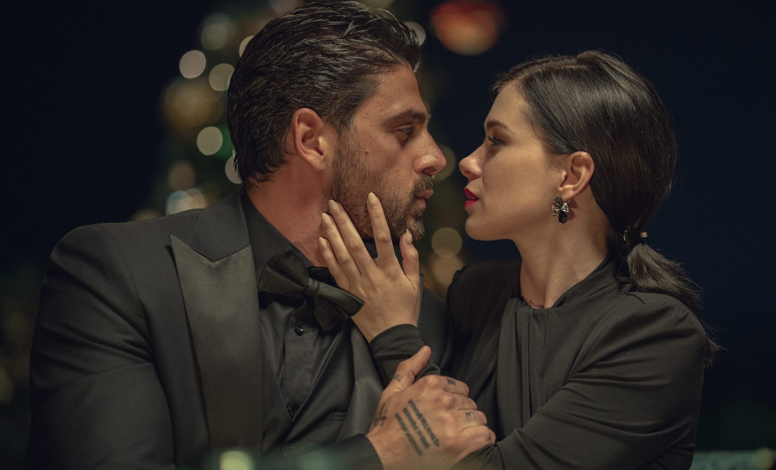 فیلم ۳۶۵ روز بخش اول بدون سانسور