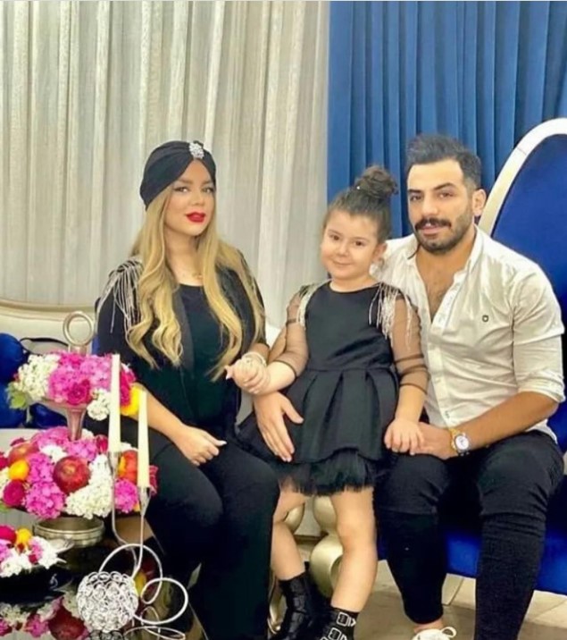 الهام حسینی بلاگر و همسرش